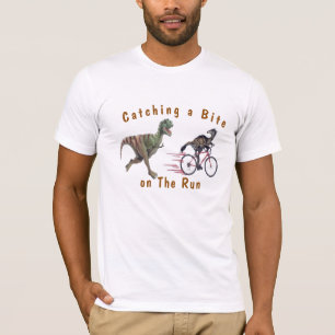 Camiseta Dinasaurios t-rex "mordiendo en la carrera"   Dino
