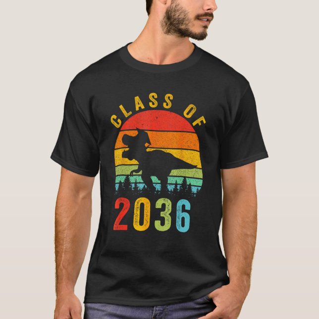 Camiseta Dinosaur Class Of 2036 First Day Kindergarten Boys (Anverso)