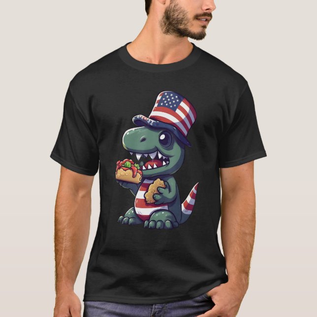 Camiseta Dinosaur Hot Dog 4th of July USA Flag Kids Boys Pa (Anverso)