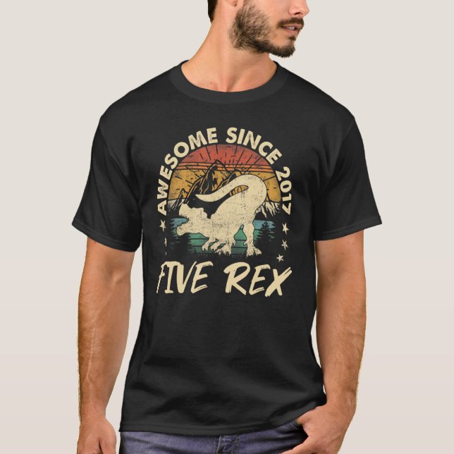 Camiseta Dinosaurio de quinto cumpleaños de niños cinco rex (Anverso)