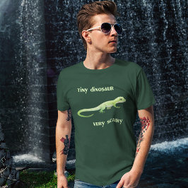 Camiseta Dinosaurio pequeño, muy asustado
