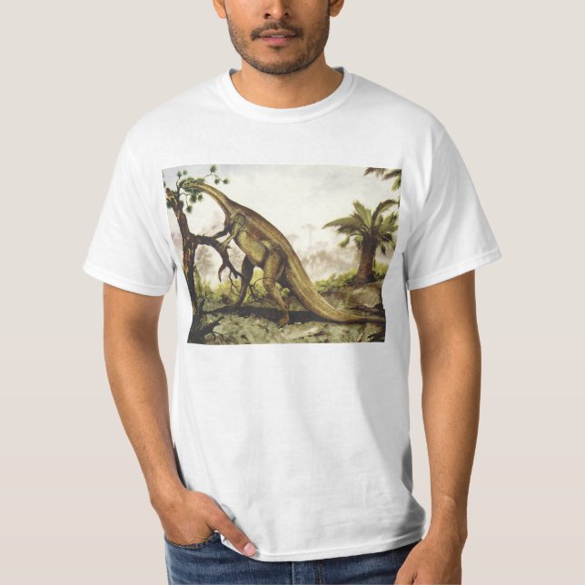 Camiseta Dinosaurios de época, Plateosaurus Grazing on Tree (Anverso)