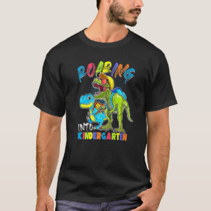Camiseta Dinosaurios de jardín de infancia ruidosos regresa