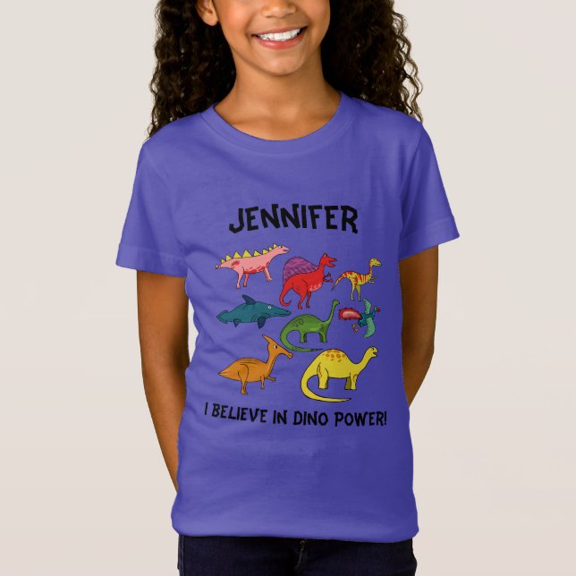 Camiseta Dinosaurios Personalizados coloridos con nombre pe (Anverso)
