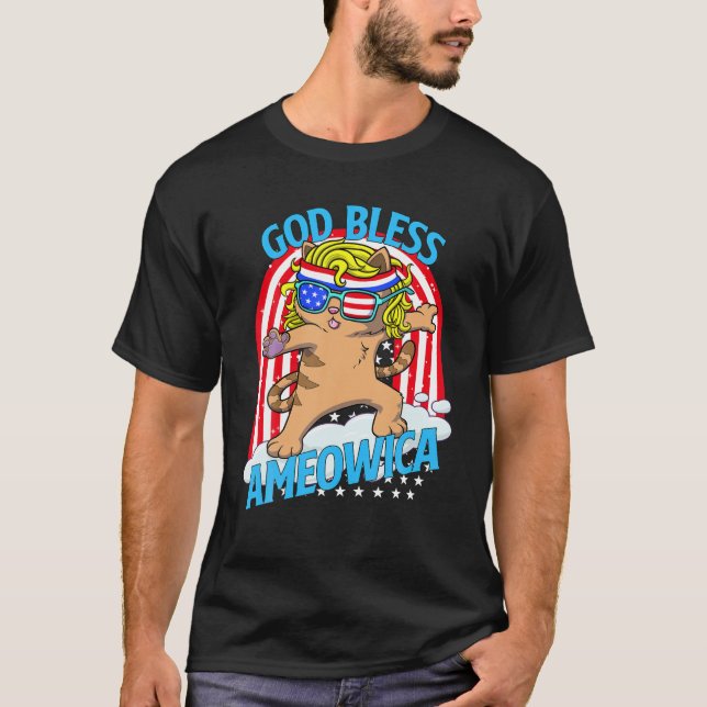Camiseta Dios bendiga a Estados Unidos Fluff Sí Patriótico  (Anverso)