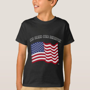 Camiseta DIOS BENDIGA NUESTRAS RESERVAS con bandera de EE.
