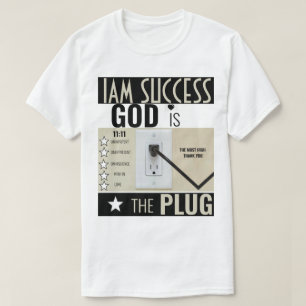 CAMISETA DIOS ES EL ENCHUFE
