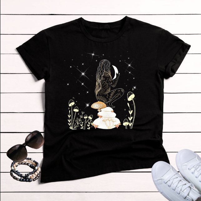 Camiseta Diosa del hongo de la luna boho celestial mística (Subido por el creador)