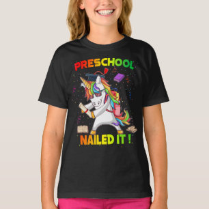 Camiseta Diploma de la tasa de graduación preescolar de Uni