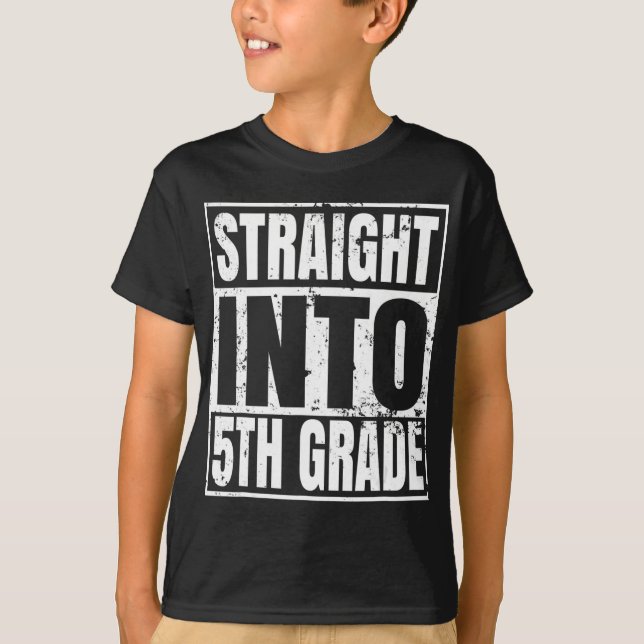 Camiseta Directamente al quinto grado de vuelta al regalo e (Anverso)