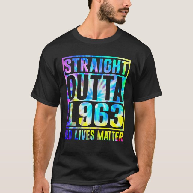 Camiseta Directamente Fuera de 1963 Vidas Divertidas 60 año (Anverso)