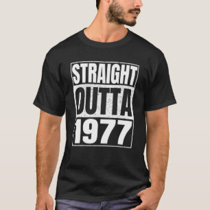 Camiseta Directamente Fuera De 1977 44º Cumpleaños Funny 44