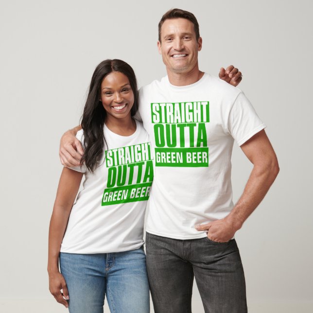 CAMISETA DIRECTAMENTE FUERA DE LA CERVEZA VERDE ST. EL DÍA  (Unisexo)