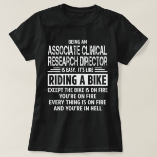 Camiseta Director Asociado de Investigación Clínica
