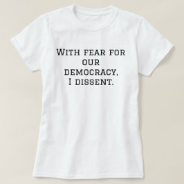 Camiseta Discrepo contra MAGA