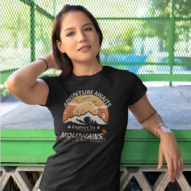 Camiseta Diseño "Adventure Awaits-Explore the mountain" (Subido por el creador)