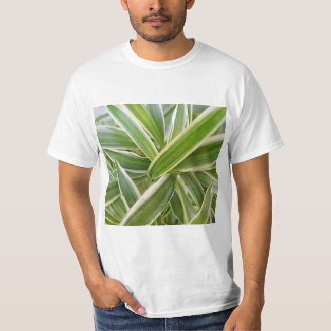 Camiseta Diseño botánico de hojas florales verdes y blancas (Anverso)