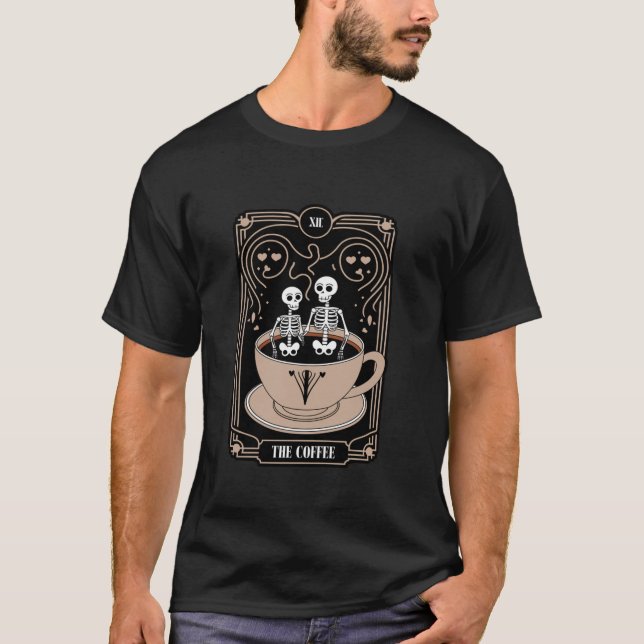 Camiseta Diseño Café Lover Skeleton Café Tarot Card Gra (Anverso)