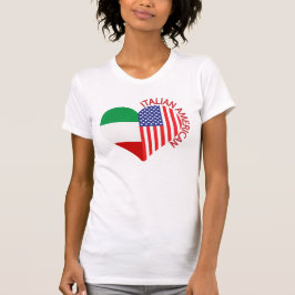 Camiseta Diseño cardíaco de bandera del Orgullo Estadounide