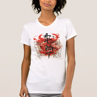 Camiseta Diseño colorido de un motivo asiático