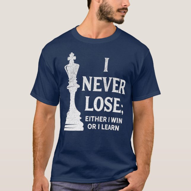 Camiseta Diseño de ajedrez clásico que nunca perdí (Anverso)