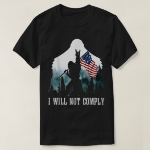 Camiseta Diseño de Bigfoot sosteniendo la bandera americana