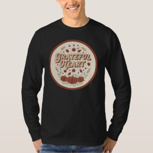 Camiseta Diseño de calabaza de otoño con corazón agradecido