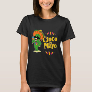Camiseta Diseño de Cinco de Mayo Cactus - Celebrar con esti