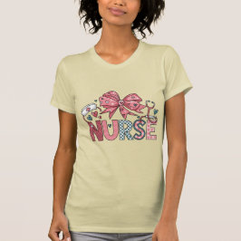 Camiseta Diseño de enfermeras coloridas - Letras Purpurinas