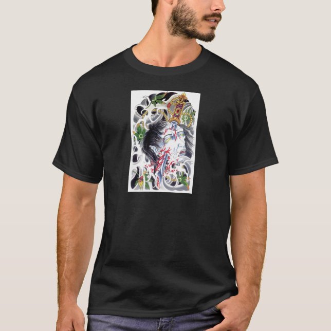 Camiseta Diseño de espada grotesca japonesa (Anverso)