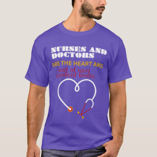 Camiseta Diseño de estetoscopio con corazón y citas familia