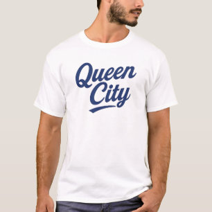 Camiseta Diseño de guión retro de Queen City Charlotte NC -