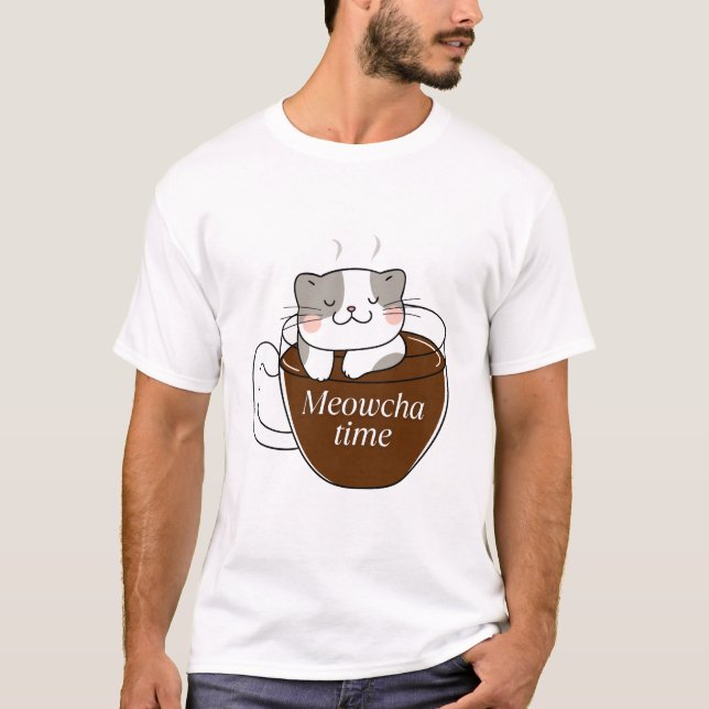 Camiseta Diseño de la Copa de Café de Meowcha Time Cat (Anverso)