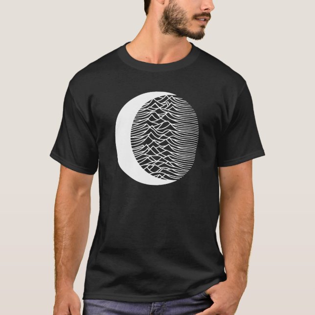 Camiseta diseño de luna postpunk (Anverso)