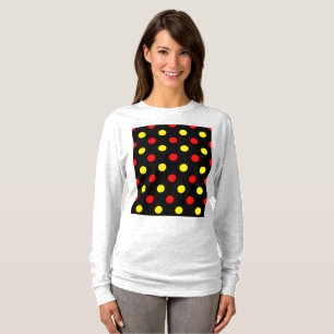 Camiseta Diseño de lunares negros rojos y amarillos 