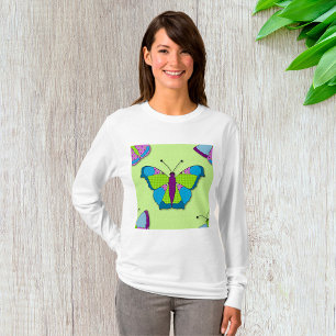 Camiseta Diseño de mariposa de patchwork sobre verde
