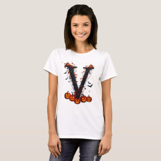 Camiseta Diseño de medianoche con la letra V 