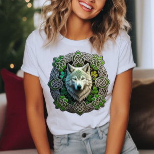 Camiseta Diseño de Nudo Celta con un Lobo Grande