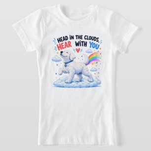 Camiseta Diseño de perro lindo con la cabeza en las nubes