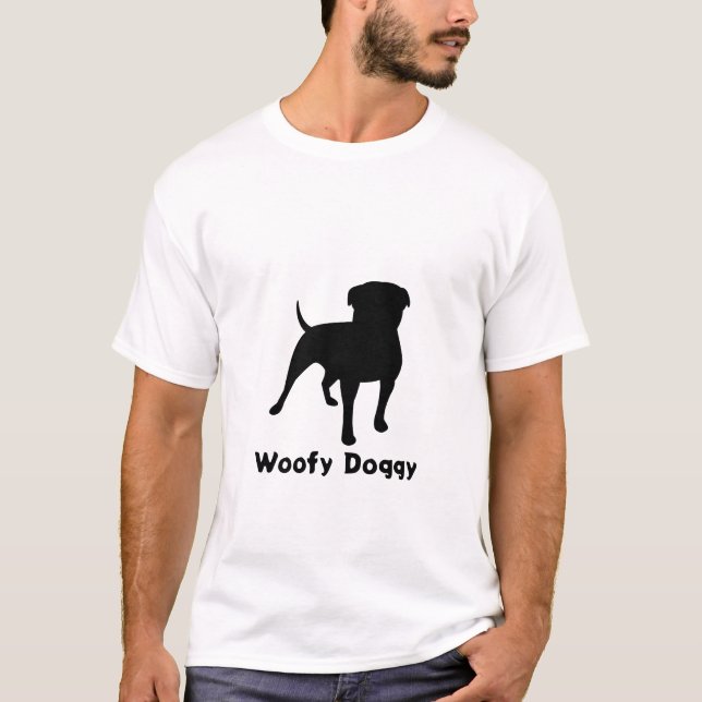 Camiseta Diseño de perro negro (Anverso)