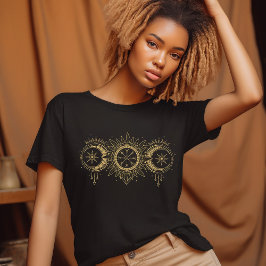 Camiseta Diseño de Sol y Luna de Oro
