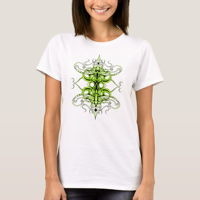 Camiseta Diseño de tatuaje tribal Personalizado verde (Anverso)
