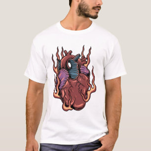 Camiseta Diseño de tatuajes cardíacos inflamables