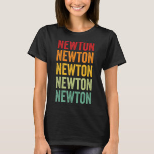 Camiseta Diseño de texto arcoiris en el condado de Newton G