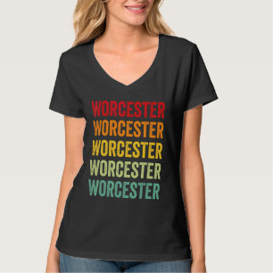 Camiseta Diseño de texto de arcoíris del condado de Worcest
