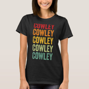 Camiseta Diseño de texto en arcoiris del condado de Cowley