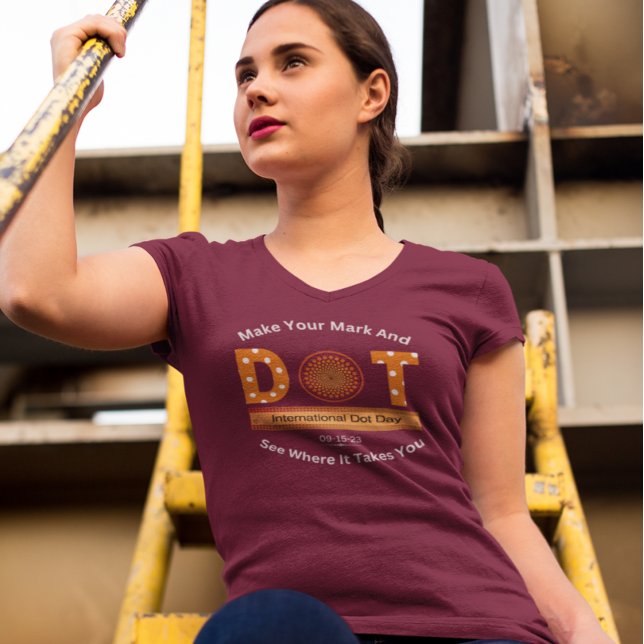 Camiseta Diseño del Día Internacional del Dot (Subido por el creador)