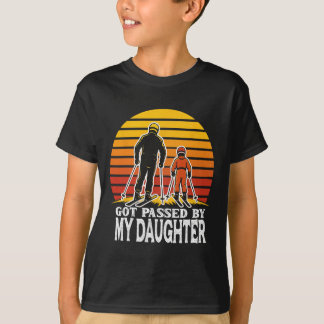 Camiseta Diseño divertido de esquí Me atropelló mi hija Ret