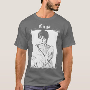 Camiseta Diseño estético de Enya Retro