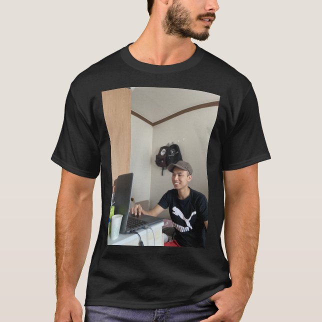Camiseta diseño fotográfico es malo y muy malo ok (Anverso)